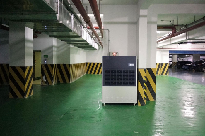 衣柜經常潮濕發霉，怎么辦！